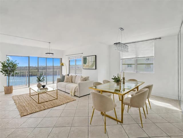300 Bayview Dr # 906, Sunny Isles Beach FL 33160 - Sunny Isles Beach, FL - Photo 2