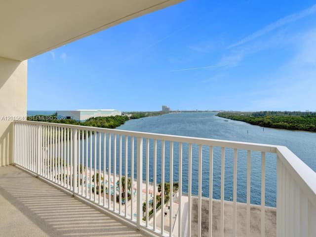 300 Bayview Dr # 906, Sunny Isles Beach FL 33160 - Sunny Isles Beach, FL - Photo 3