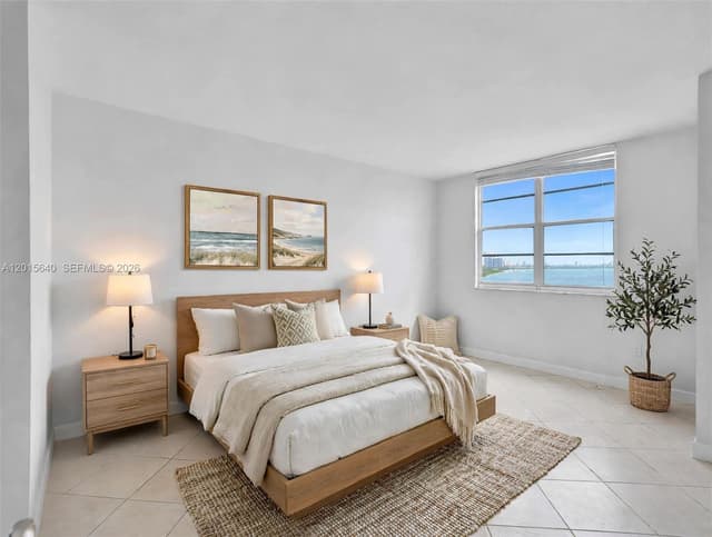 300 Bayview Dr # 906, Sunny Isles Beach FL 33160 - Sunny Isles Beach, FL - Photo 4