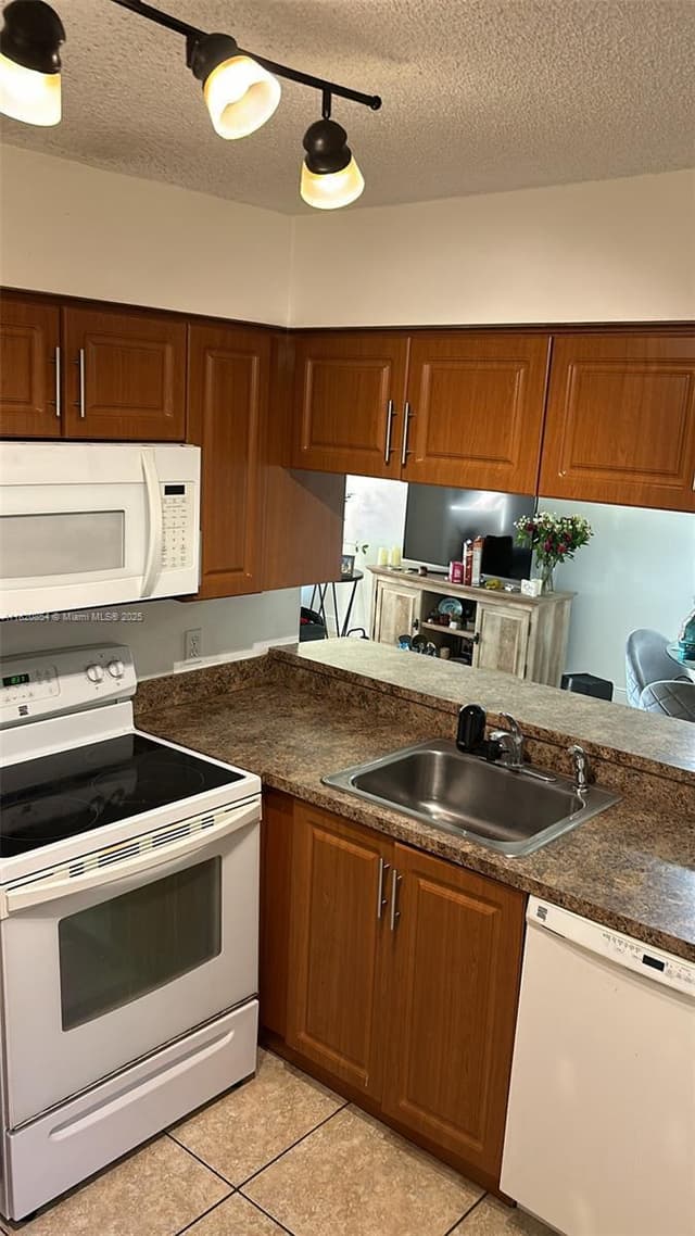 953 Coral Club Drive # 953, Coral Springs FL 33071 - Coral Springs, FL - Photo 5