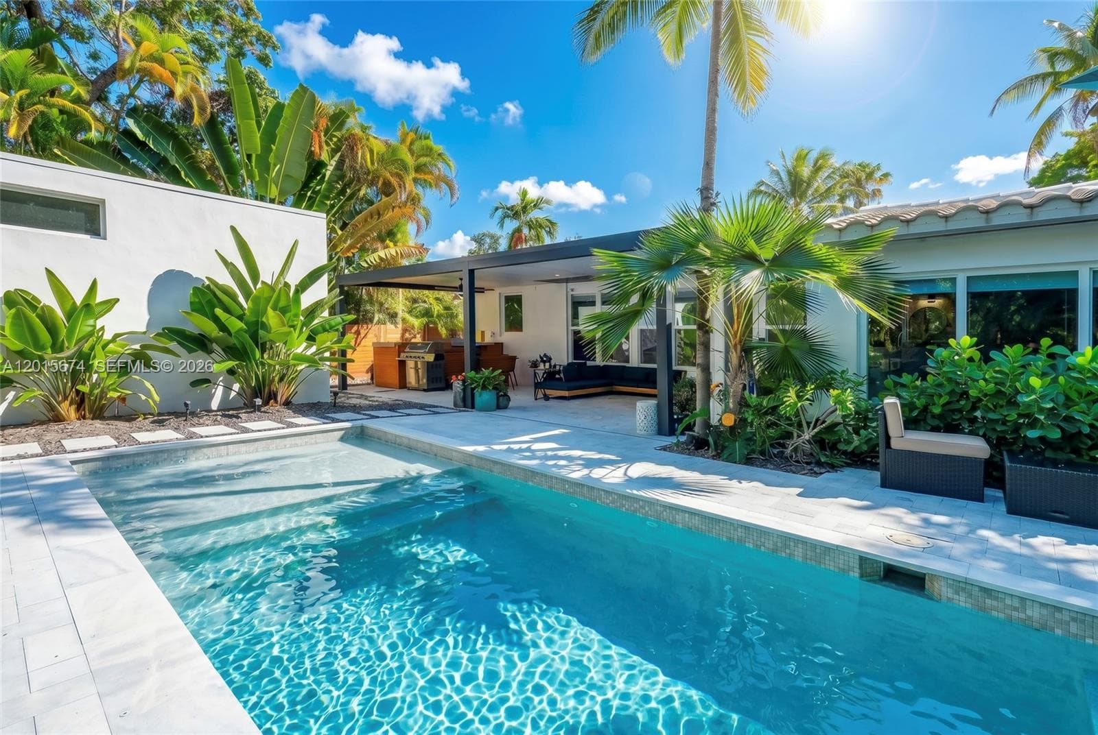 725 NE 81st St, Miami FL 33138 - Miami, FL - Photo 1