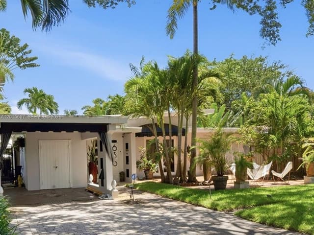 636 NE 17th Ter, Fort Lauderdale FL 33304 - Fort Lauderdale, FL - Photo 4