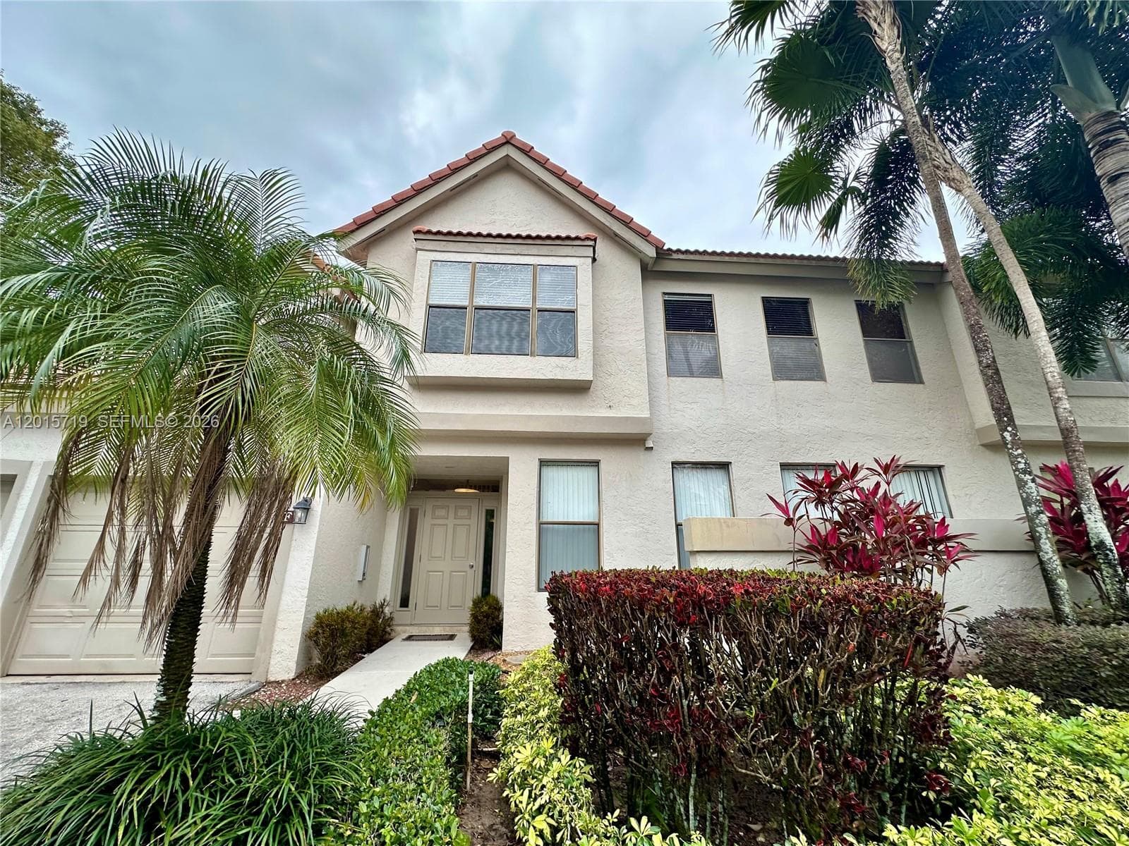 5790 Coach House Cir, Boca Raton FL 33486