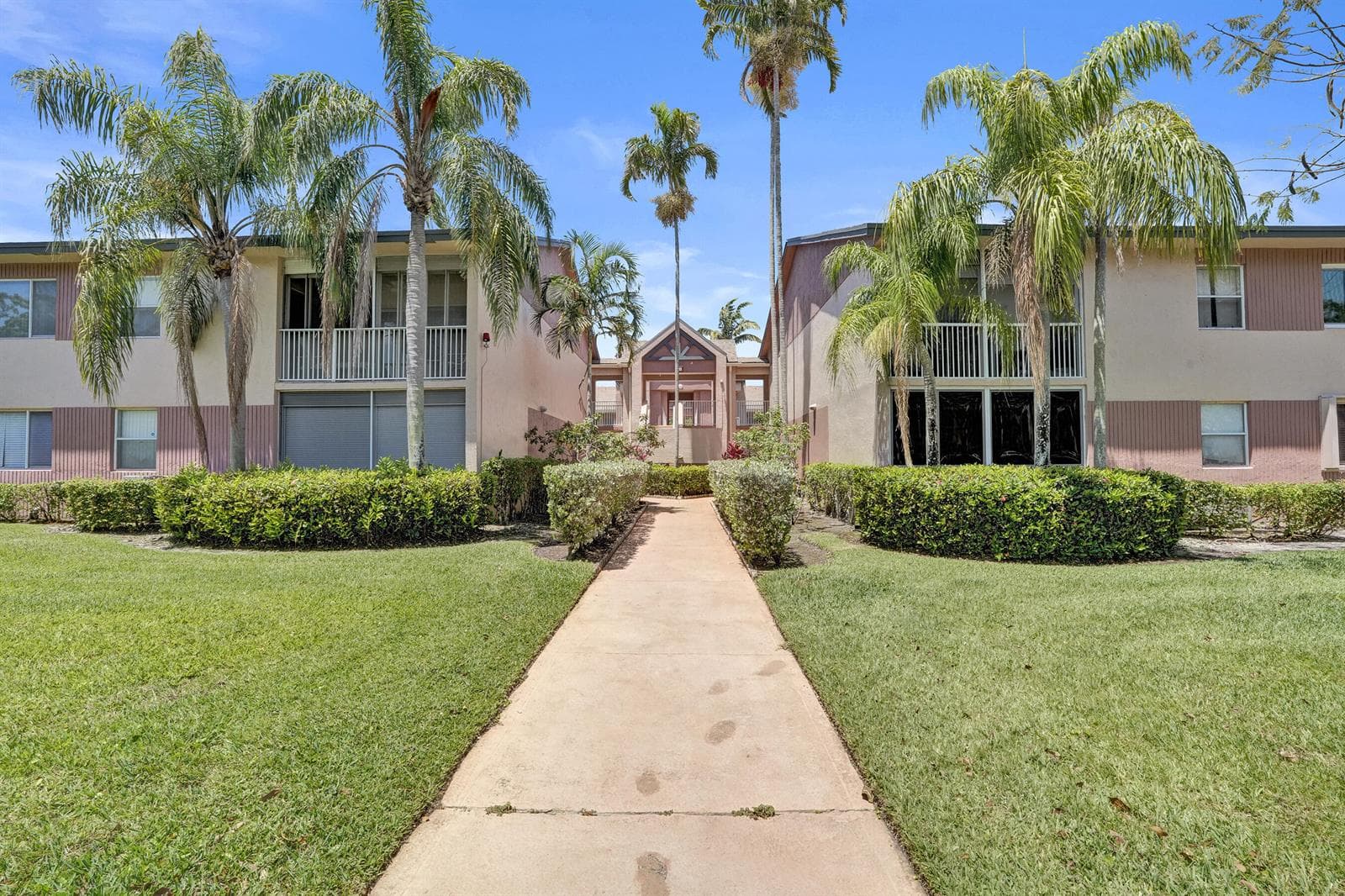 7243 S Devon Drive, Tamarac FL 33321 - Tamarac, FL - Photo 1