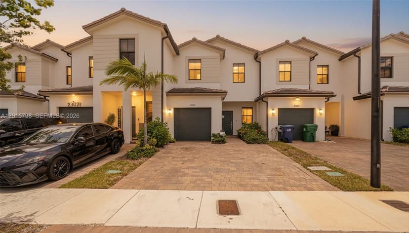 23029 SW 128th Pl, Miami FL 33170