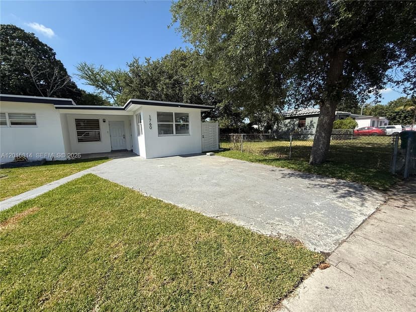 1760 NW 84th St, Miami FL 33147