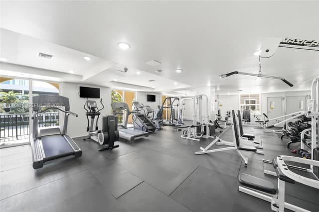 520 SE 5th Ave # 2501, Fort Lauderdale FL 33301 - Fort Lauderdale, FL - Photo 4