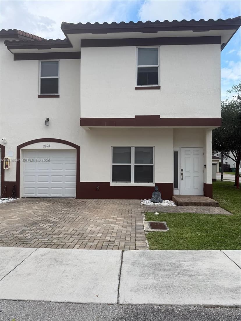 2824 SW 145th Ct # 2824, Miami FL 33175