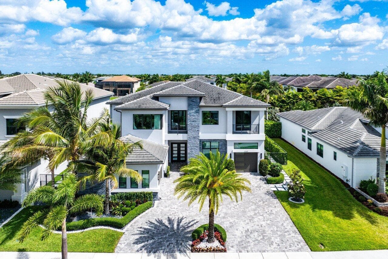 9625 Vescovato Way, Boca Raton FL 33496