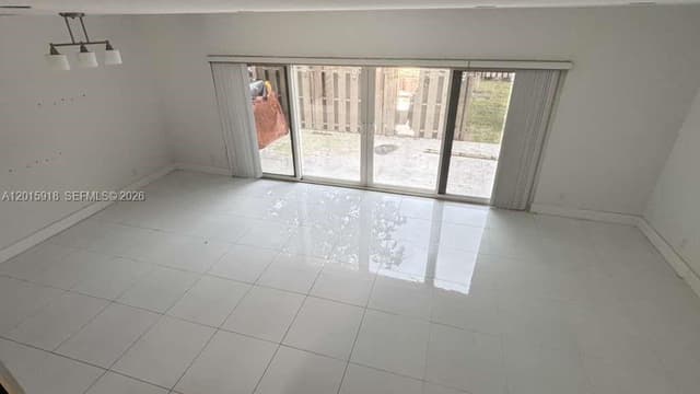 8195 NW 8th MANOR # 3, Plantation FL 33324 - Plantation, FL - Photo 3