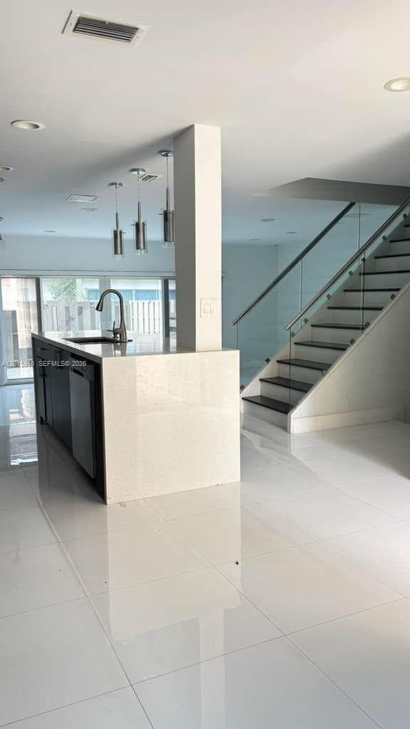 8195 NW 8th MANOR # 3, Plantation FL 33324 - Plantation, FL - Photo 4