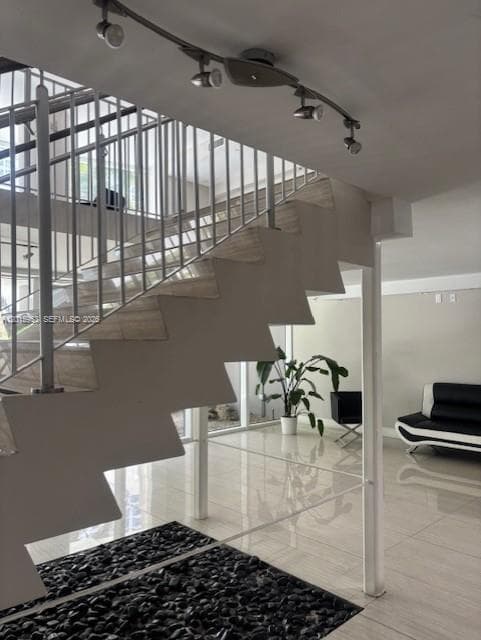 601 NE 23rd St # 707, Miami FL 33137