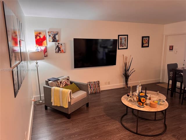 5300 Washington St # J214, Hollywood FL 33021 - Hollywood, FL - Photo 5