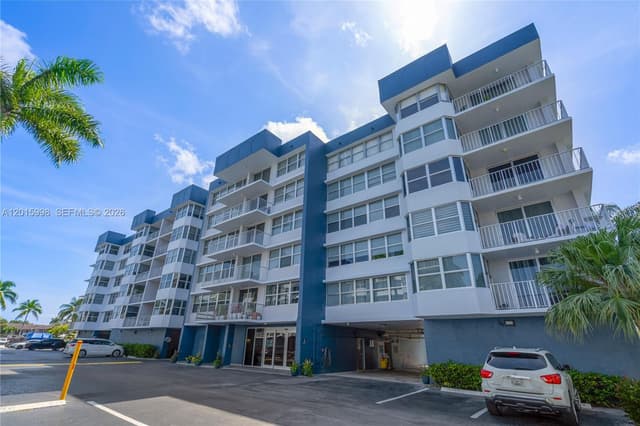 16565 NE 26th Ave # 2B, North Miami Beach FL 33160 - North Miami Beach, FL - Photo 3