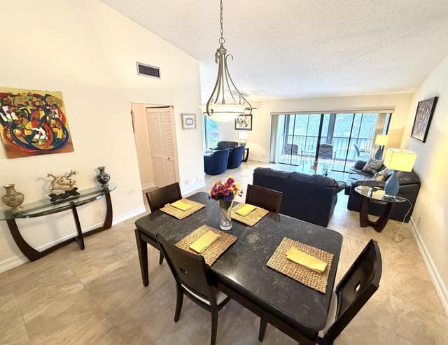 5055 Oakhill Lane # 221, Delray Beach FL 33484 - Delray Beach, FL - Photo 4