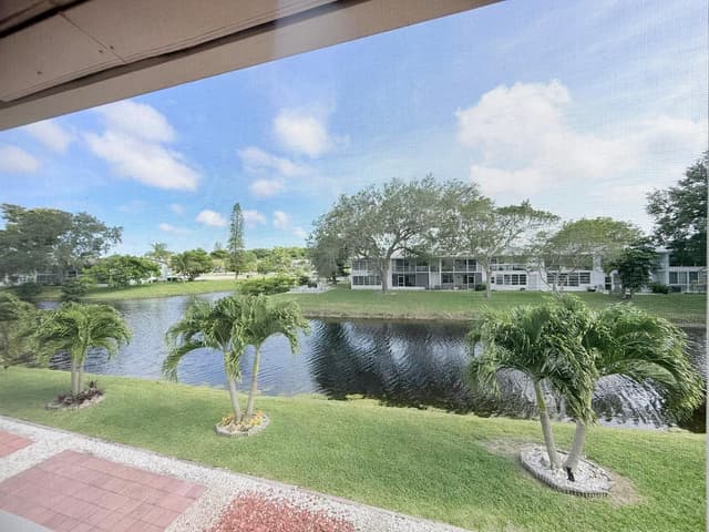 165 Tilford H # 165, Deerfield Beach FL 33442 - Deerfield Beach, FL - Photo 2