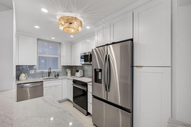 100 Paradise Harbour Boulevard # 307, North Palm Beach FL 33408 - North Palm Beach, FL - Photo 2