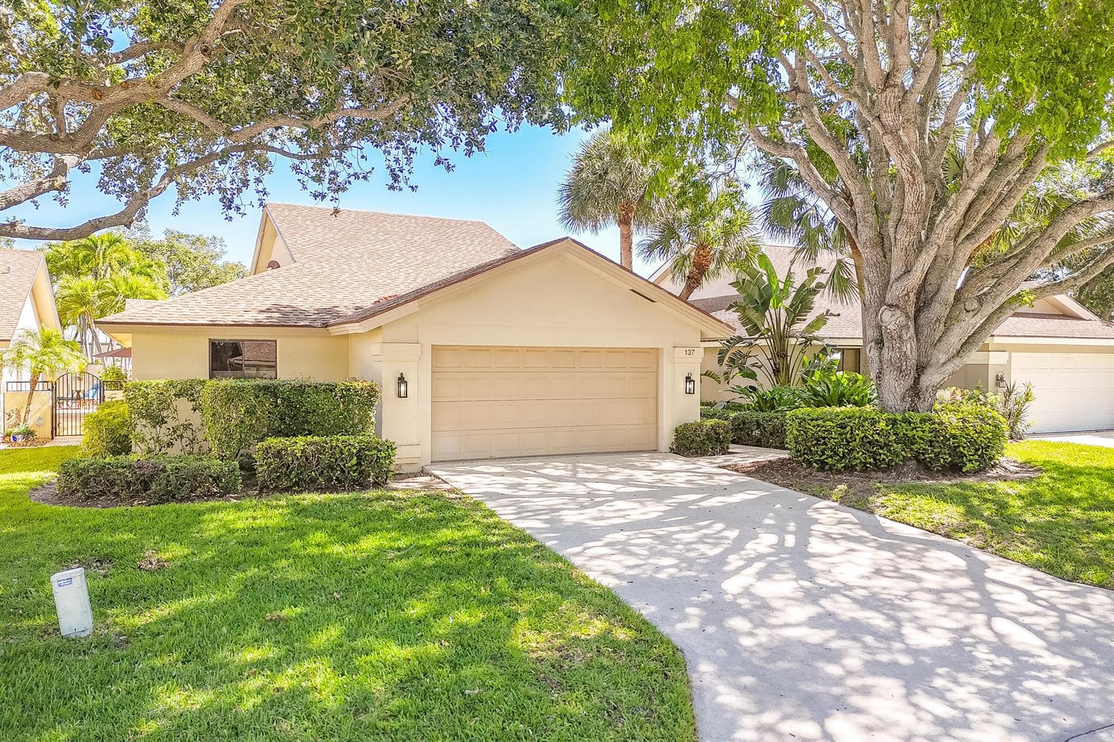 137 Harbourside Circle, Jupiter FL 33477 - Jupiter, FL - Photo 1