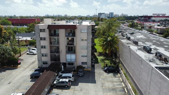 3640 NW 9th St # 201, Miami FL 33125 - Miami, FL - Photo 4