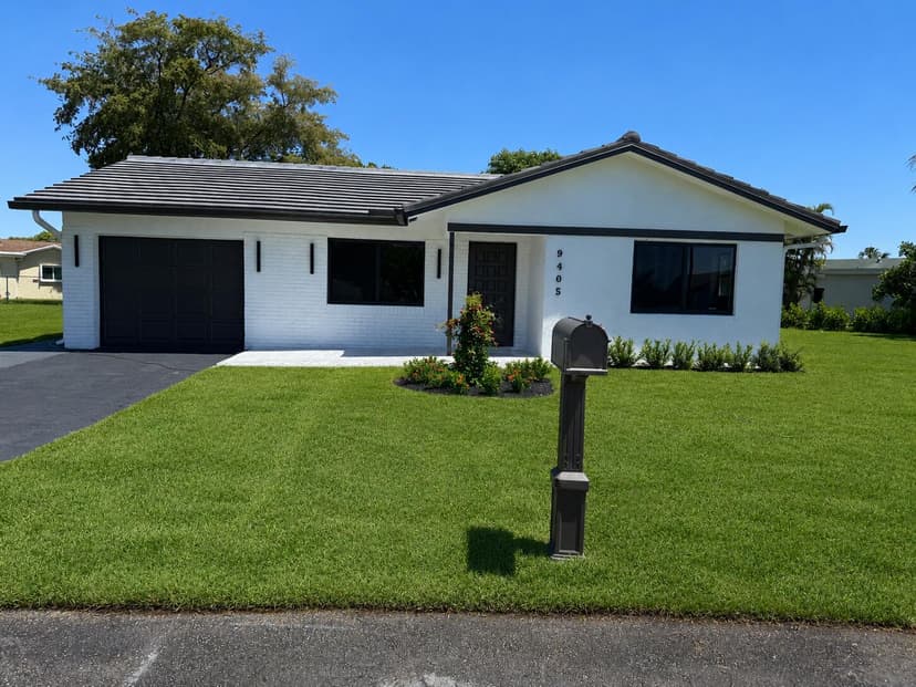 9405 NW 74th Street, Tamarac FL 33321