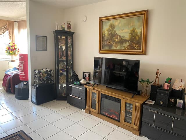 9821 Sunrise Lakes Boulevard # 210, Sunrise FL 33322 - Sunrise, FL - Photo 3