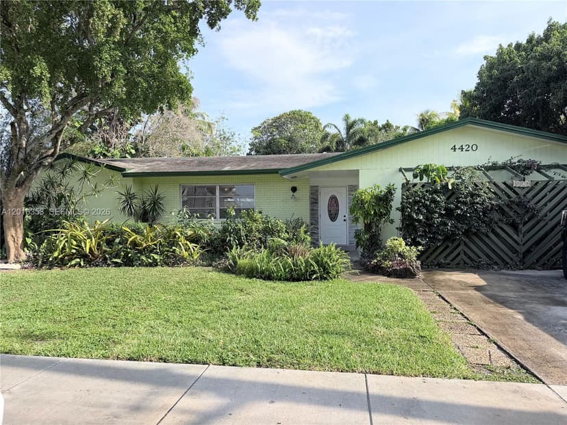 4420 NW 16th St, Lauderhill FL 33313