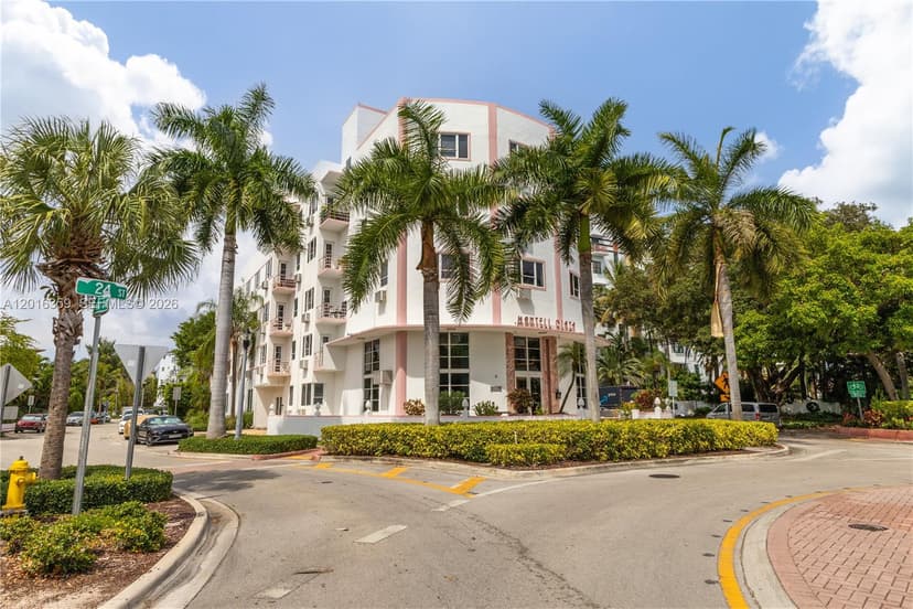 255 W 24th St # 432, Miami Beach FL 33140