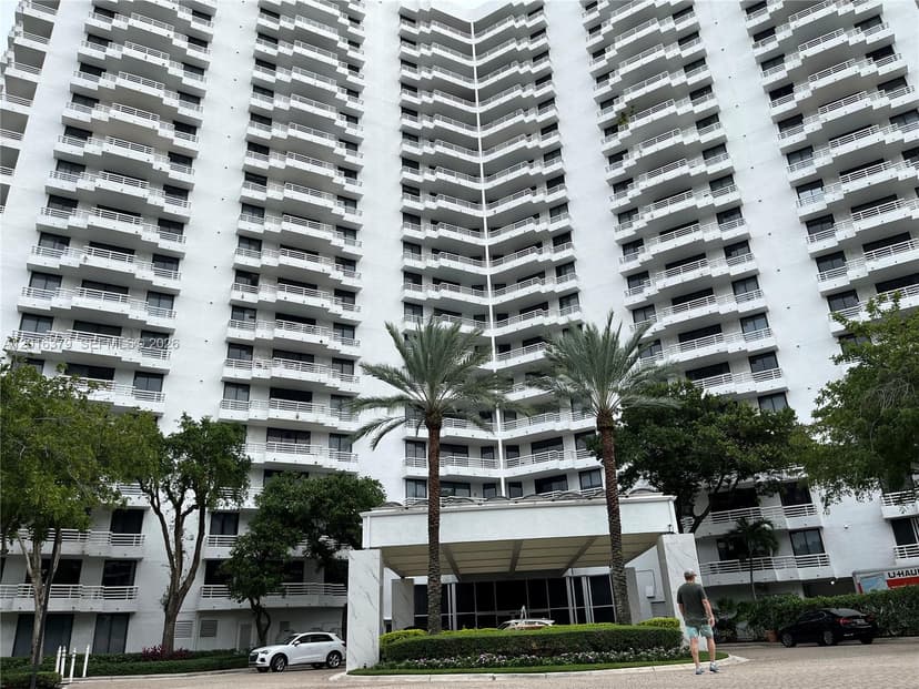 3300 NE 192nd St # 206, Aventura FL 33180