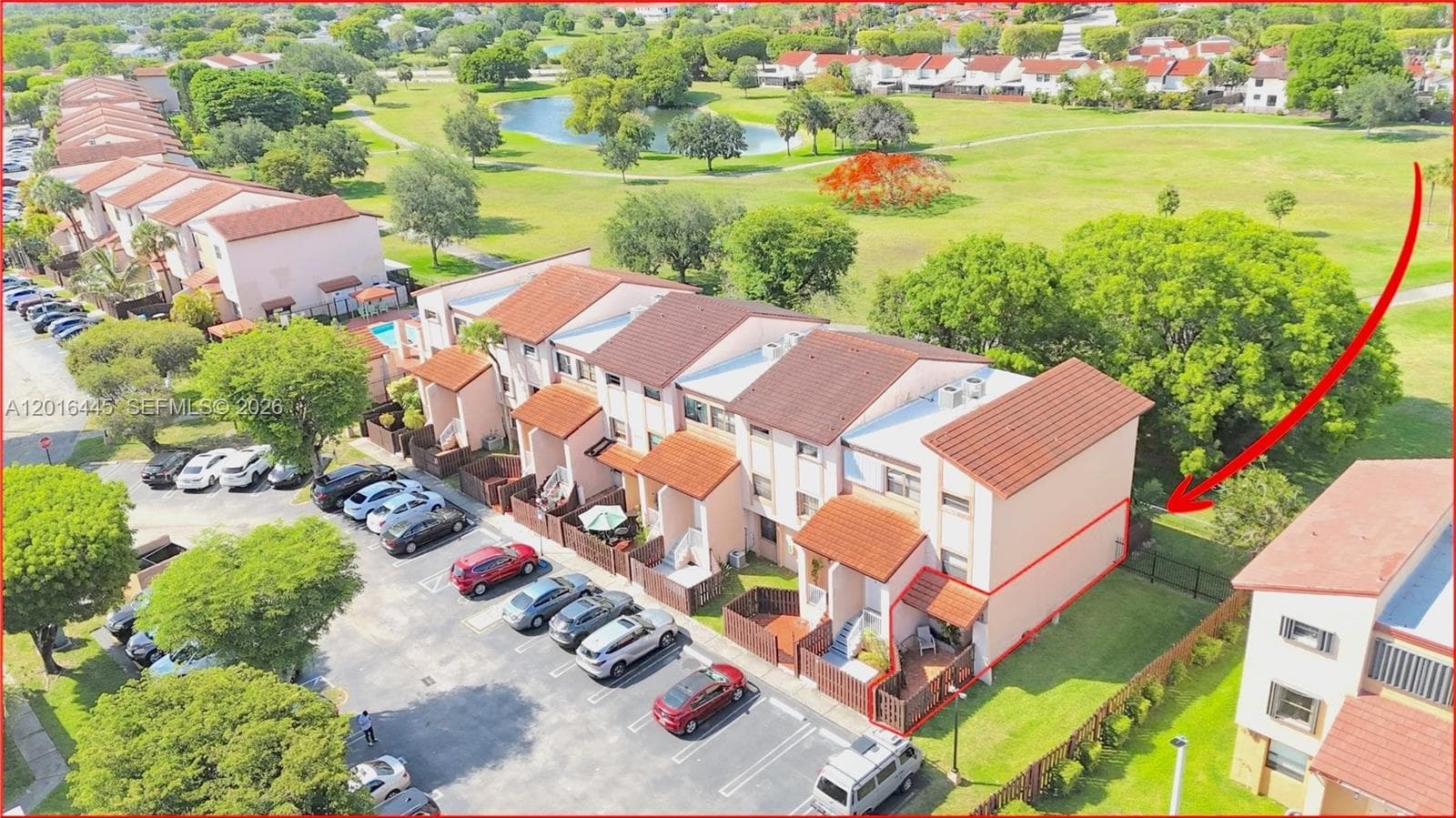 425 W Park Dr # 10, Miami FL 33172