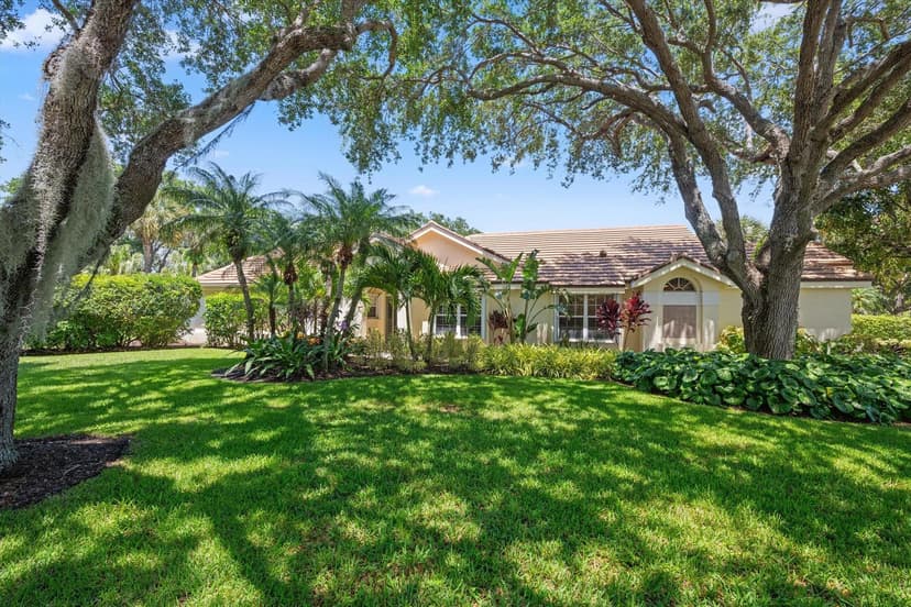 3991 Shearwater Drive, Jupiter FL 33477