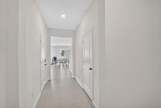 6933 N Harbours Edge Avenue, Lake Worth FL 33467 - Lake Worth, FL - Photo 5