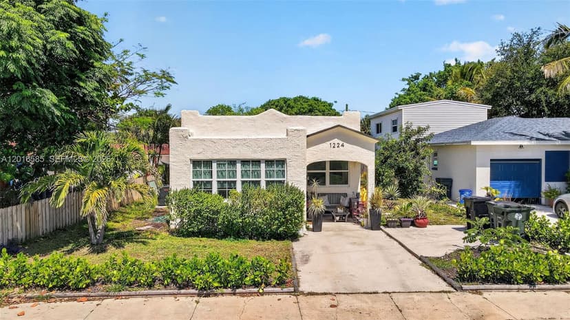 1224 N K St, Lake Worth FL 33460