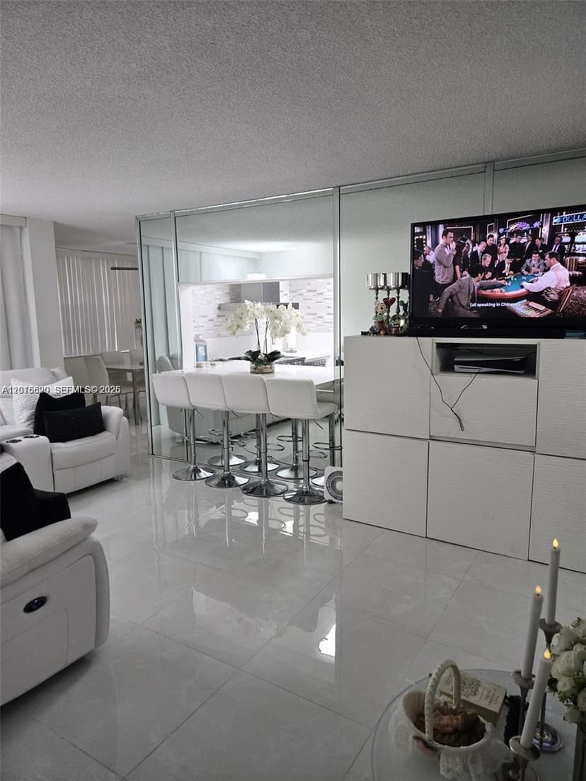 9410 Live Oak Pl # 103, Davie FL 33324