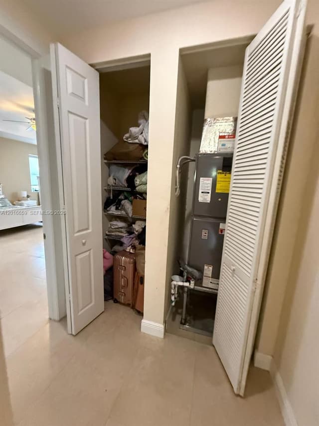 9845 NW 86th Ter, Doral FL 33178 - Doral, FL - Photo 7