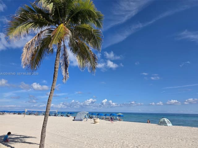 5300 Washington St # J216, Hollywood FL 33021 - Hollywood, FL - Photo 2
