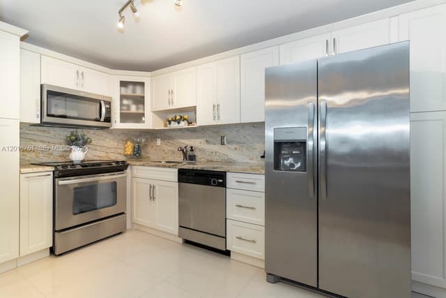 19370 Collins Ave # 626, Sunny Isles Beach FL 33160 - Sunny Isles Beach, FL - Photo 7