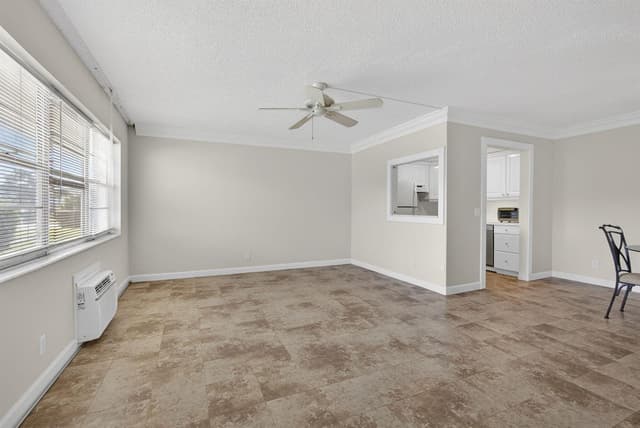 19 Hastings B, West Palm Beach FL 33417 - West Palm Beach, FL - Photo 5