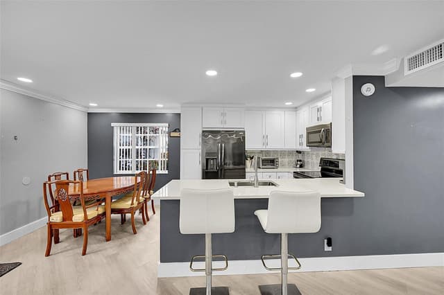 964 Normandy Trail # U, Delray Beach FL 33484 - Delray Beach, FL - Photo 6