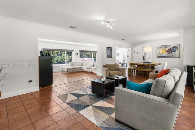7800 SW 132nd St, Pinecrest FL 33156 - Pinecrest, FL - Photo 5