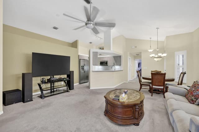 2097 Bonisle Circle, Riviera Beach FL 33418 - Riviera Beach, FL - Photo 6