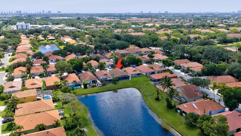 2097 Bonisle Circle, Riviera Beach FL 33418