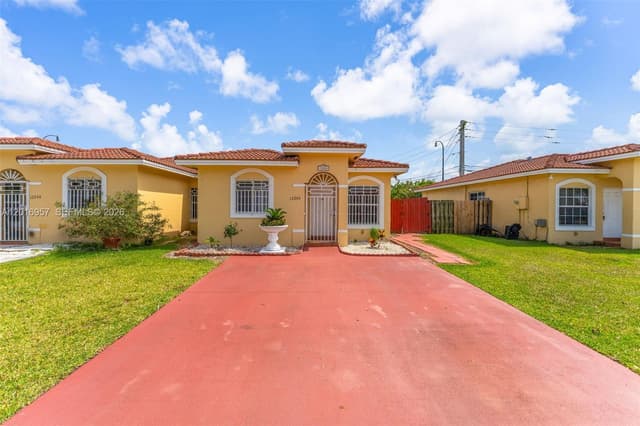 12266 SW 215th Ter, Miami FL 33177 - Miami, FL - Photo 2