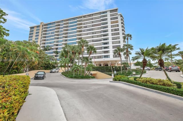 500 Three Islands Blvd # 622, Hallandale Beach FL 33009 - Hallandale Beach, FL - Photo 2