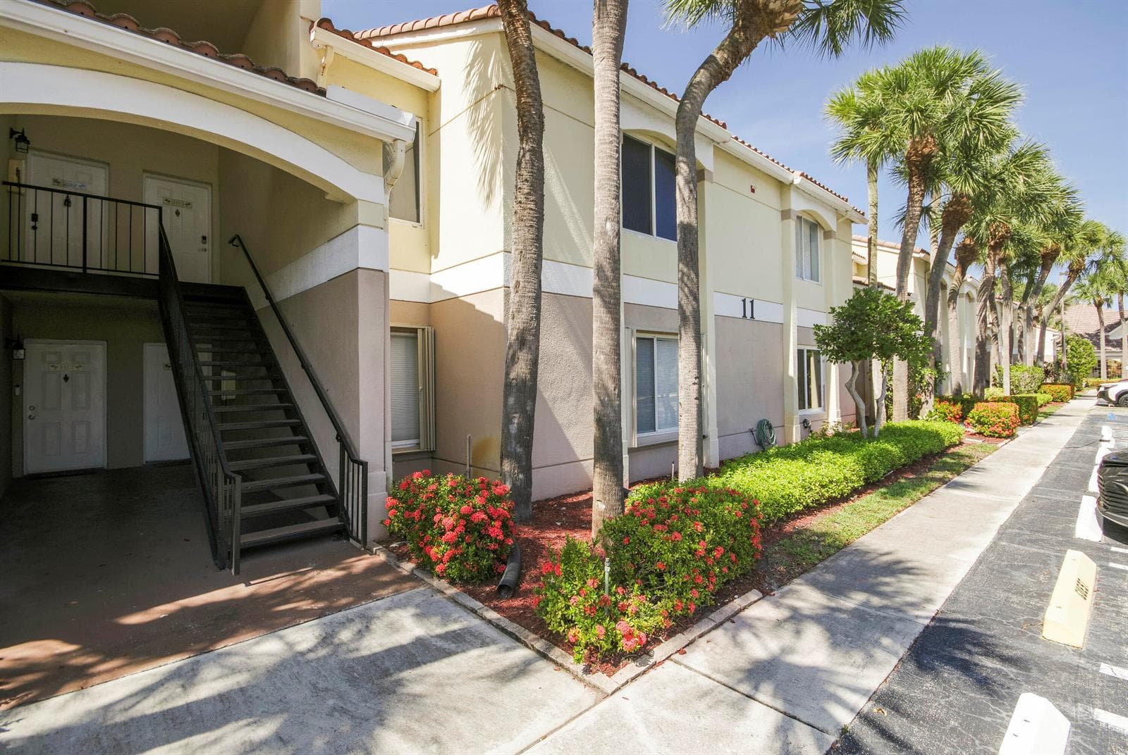 815 W Boynton Beach Boulevard # 103, Boynton Beach FL 33426 - Boynton Beach, FL - Photo 1