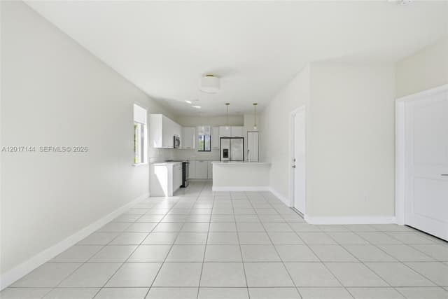 4426 83rd Pkwy, Doral FL 33166 - Doral, FL - Photo 6