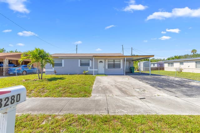 3280 NW 13th Court, Lauderhill FL 33311 - Lauderhill, FL - Photo 4
