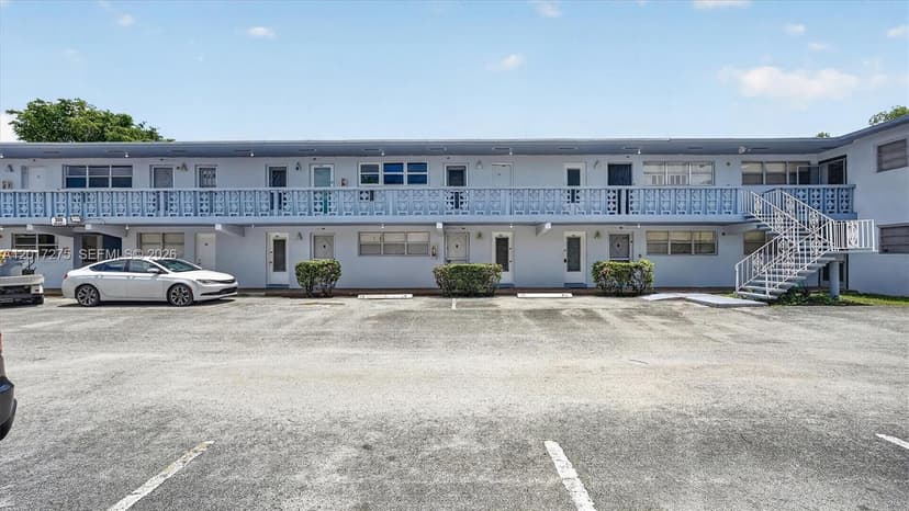 300 NE 191st St # 219, Miami FL 33179