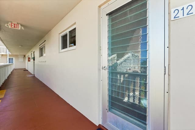 2856 S Garden Dr Drive S # 212, Lake Worth FL 33461 - Lake Worth, FL - Photo 5
