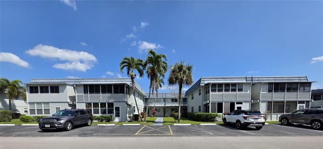 216 Tuscany # D, Delray Beach FL 33446 - Delray Beach, FL - Photo 2