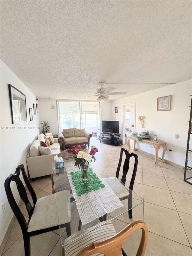 8130 Sunrise Lakes Blvd # 202, Sunrise FL 33322 - Sunrise, FL - Photo 6
